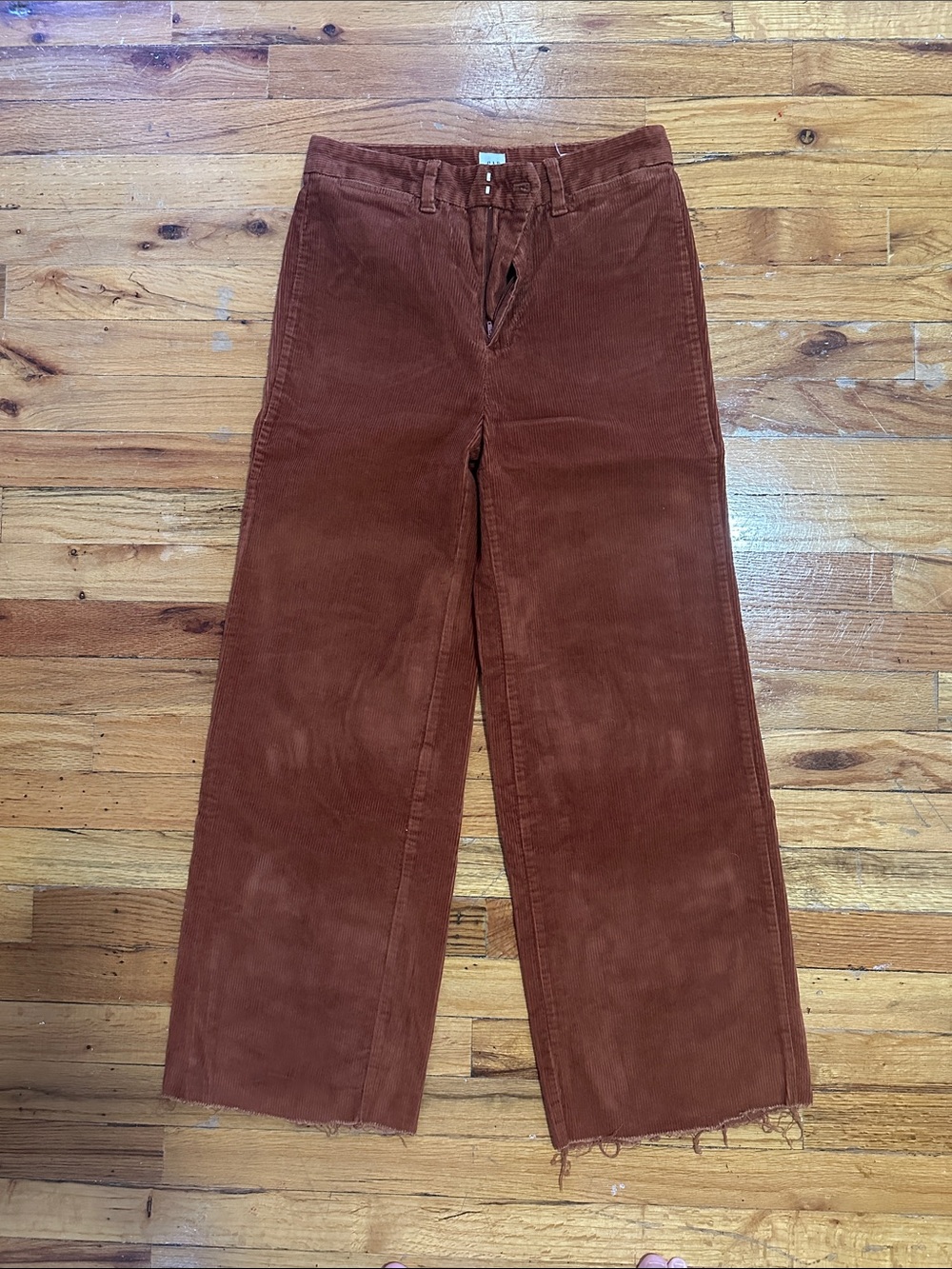 GAP Women’s Corduroy Wide-Leg Pants in Rust Brown